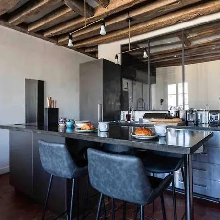 Amazing Design Flat - Le Marais - With View * Paris
