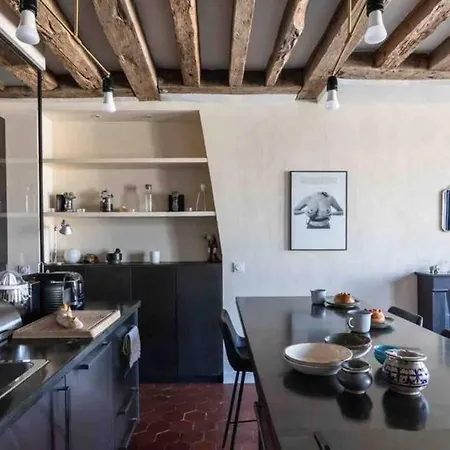 Amazing Design Flat - Le Marais - With View *