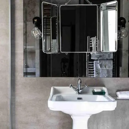 Amazing Design Flat - Le Marais - With View Apartment